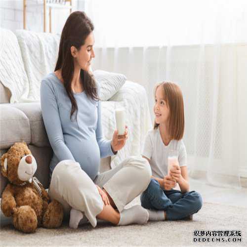 <b>哪家医院捐卵代孕试管婴儿-上海南方代孕网_高龄患者做试管婴儿要注意什么？</b>